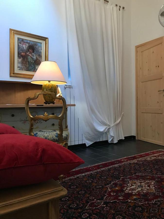 Sanctus Syrus 2 Bed & Breakfast Albenga Ngoại thất bức ảnh