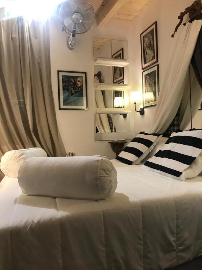 Sanctus Syrus 2 Bed & Breakfast Albenga Ngoại thất bức ảnh